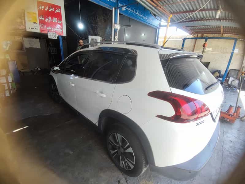 عکس اتوکلینیک مهدی . تنظیم موتور و الکترونیک تخصصی خودرو در ریشمک شیراز