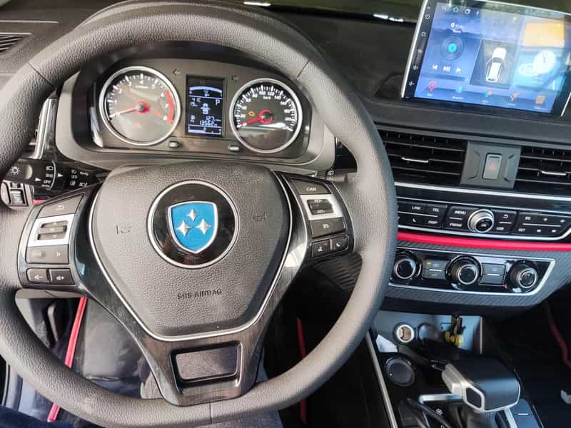 عکس اتوکلینیک مهدی . تنظیم موتور و الکترونیک تخصصی خودرو در ریشمک شیراز