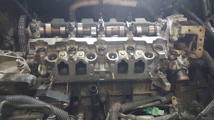 عکس تعمیرگاه حسین قدمی در دارداری ساری