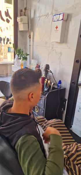 عکس آرایشگاه باربد پردیس