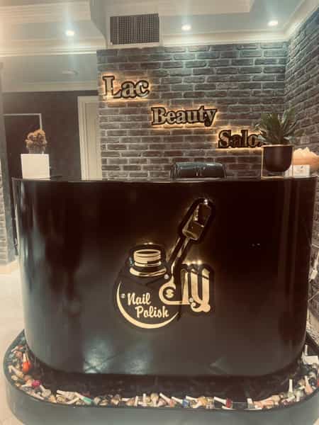 عکس سالن زیبایی لاک پردیس