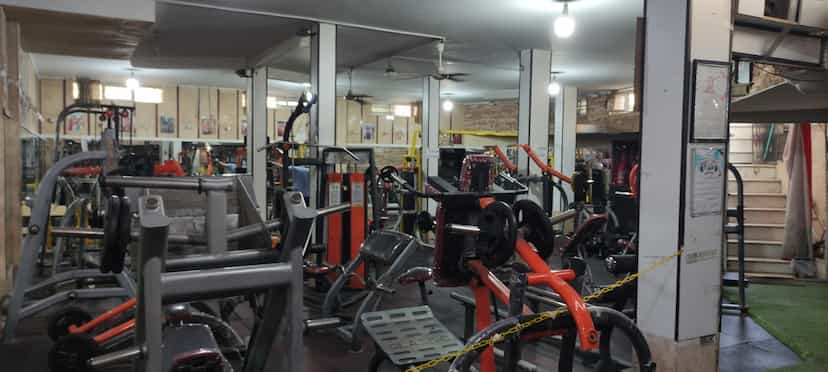 عکس باشگاه بدنسازی فرامرز در مارلیک ملارد