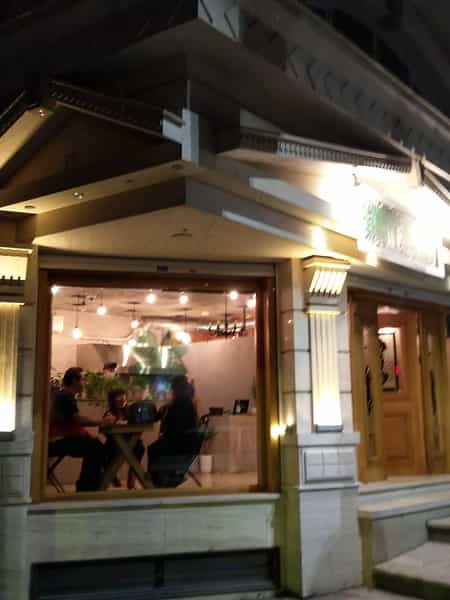 عکس لاکی برگر در احمد آباد دماوند