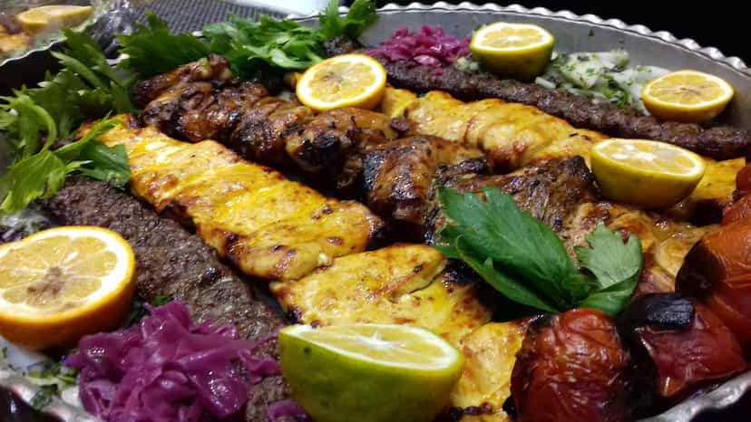 عکس رستوران دیگچه مسی در کلاته ورامین