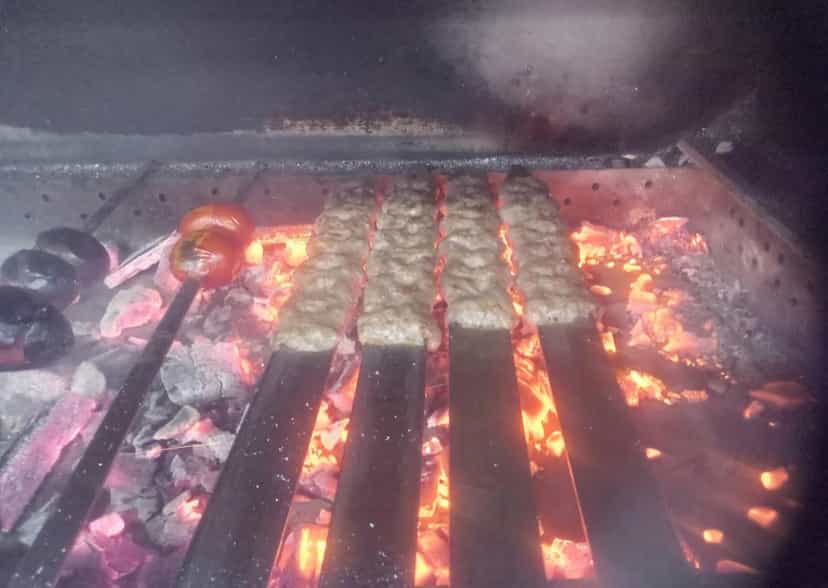 عکس کباب بناب آذربایجان ورامین در کلاته ورامین