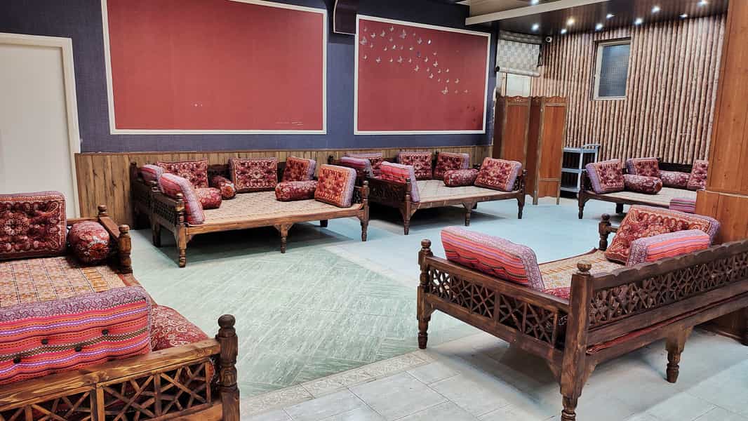 عکس سفره خانه سنتی ماهور پردیس
