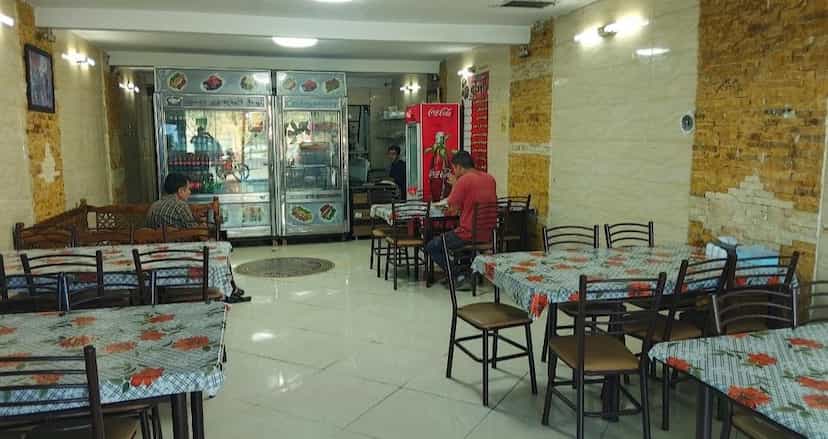 عکس رستوران بی نظیرآذربایجان کهریزک