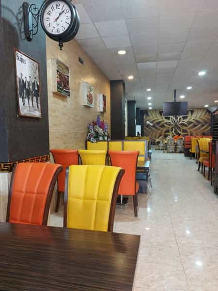 عکس رستوران سام در فردیس قرچک