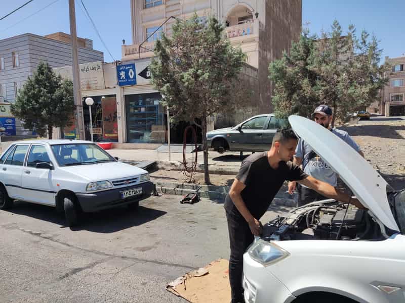 عکس تعمیرگاه اتومبیل کاوه پرند