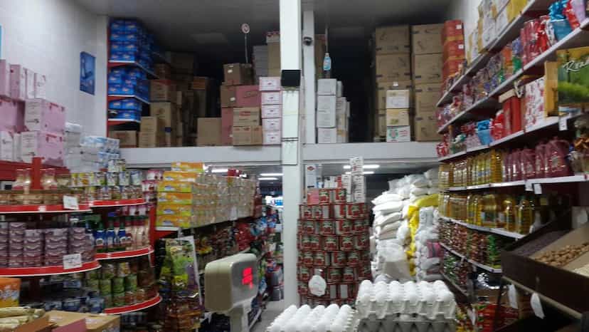 عکس فروشگاه بزرگ ارزان محله اکبر در کوچمشکی زنجان