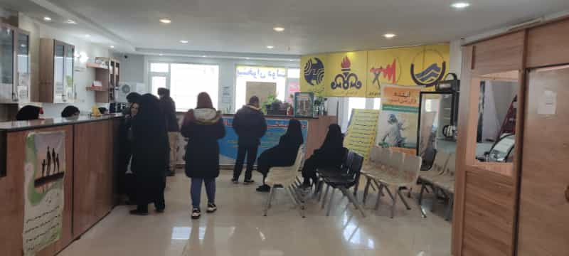 عکس دفتر پبشخوان دولت و امورمشترکین و کافی نت