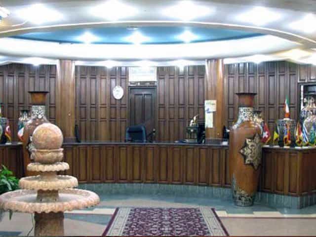 عکس هتل تهرانی در عیش آباد یزد