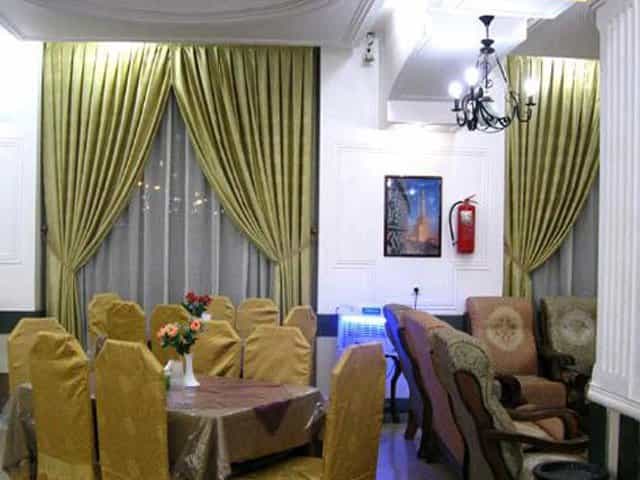 عکس هتل تهرانی در عیش آباد یزد