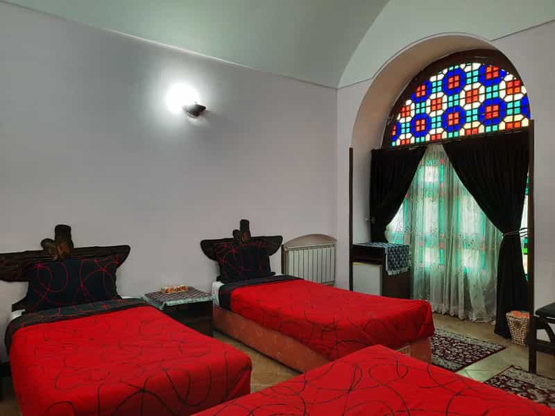 عکس هتل سنتی رز در شش بادگیری یزد