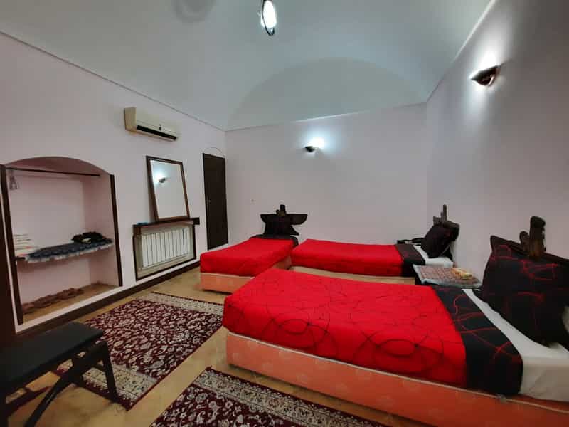 عکس هتل سنتی رز در شش بادگیری یزد