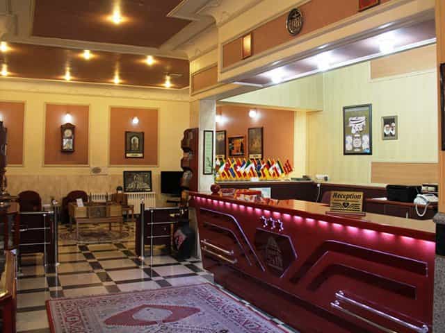 عکس هتل پارک در راه آهن زنجان