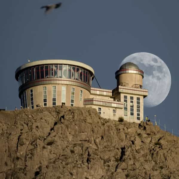 عکس رصدخانه و هتل و رستوران و کافه کاسین خرم‌آباد