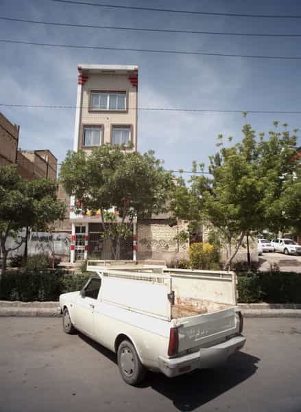 عکس کابینت میلاد در بهارستان مشهد