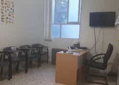 عکس آموزشگاه و مهد زبان آکسون