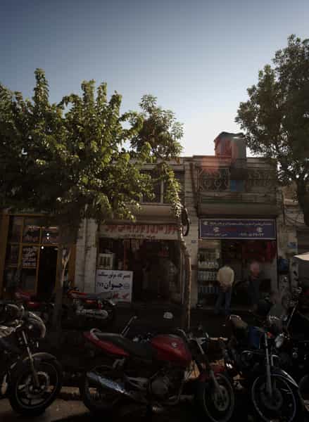 عکس باجاجنمایندگی تعمیرات موتورسیکلت محصولات در طیب 