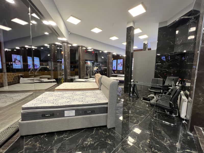 عکس تشک تنی شعبه جمهوری در جمالزاده 