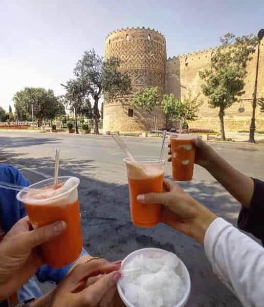 عکس بستنی زند در بازار شیراز