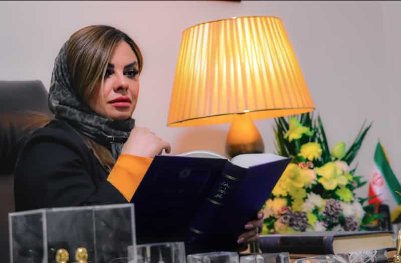 عکس دفتر وکالت و موسسه حقوقی  رزانا عوض نژاد فرد