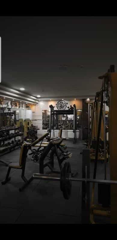 عکس باشگاه بدنسازی اسپاد