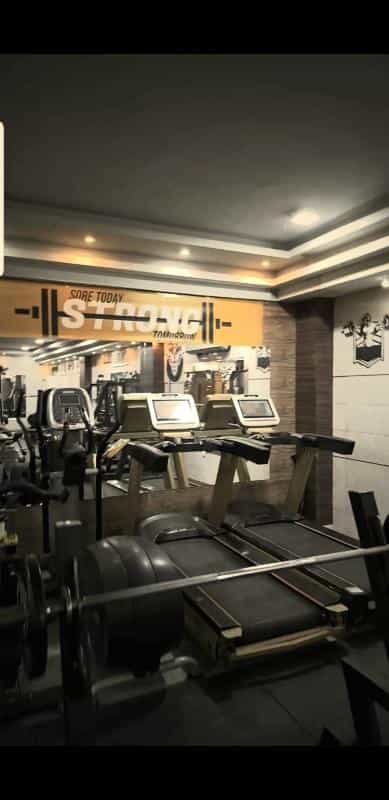 عکس باشگاه بدنسازی اسپاد