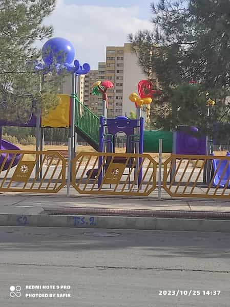 عکس پارک حاشیه‌ ای شهدای دشت چنار منطقه هوایی دوران شیراز