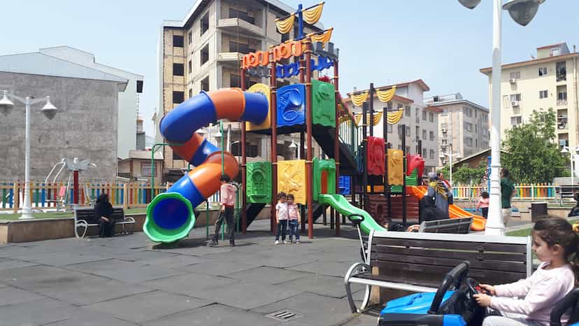 عکس پارک کودک در علی آباد رشت