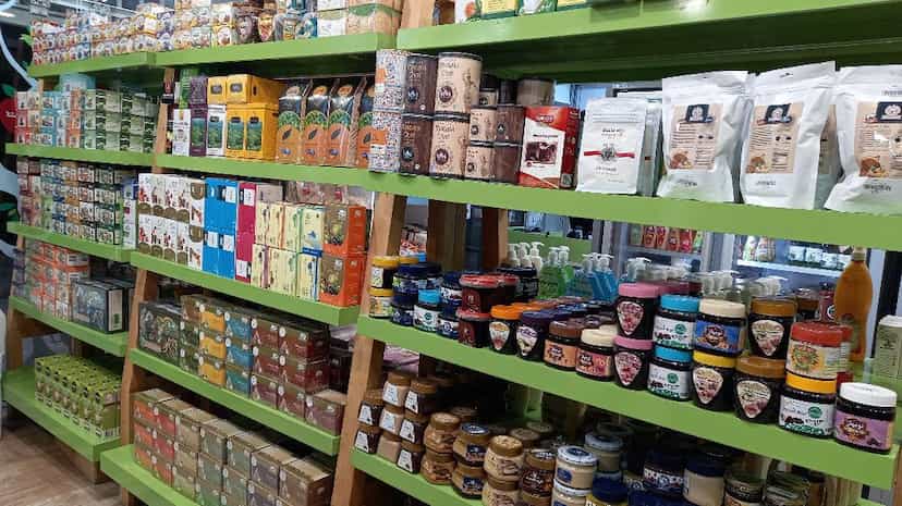 عکس هایپرارگانو خرید محصولات ارگانیک در مرداویج اصفهان