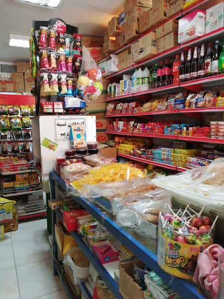 عکس مواد غذایی سروین در سودان زینبیه اصفهان