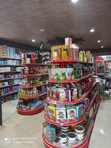 عکس سوپرمارکت شیمبار در کاوه اصفهان
