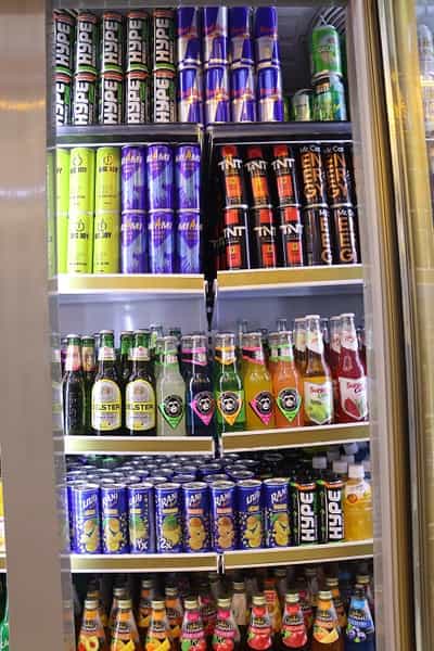 عکس سوپر مارکت شبانه روزی پاسارگاد کوی امام اصفهان