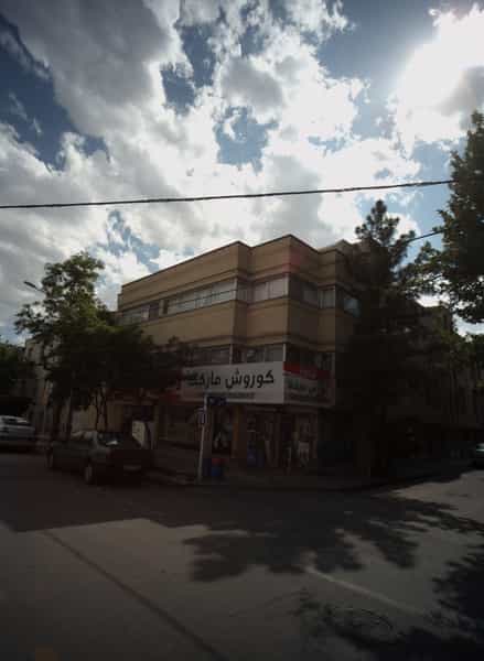 عکس کوروش مارکت در شهید فرامرز عباسی مشهد