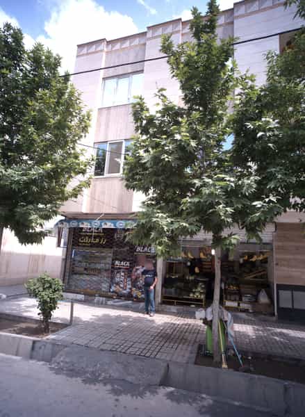 عکس سوپر مارکت رز مارکت در سرافرازان مشهد