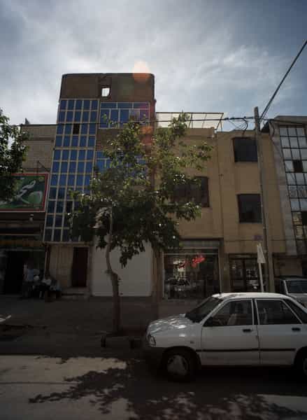 عکس سوپر مارکت مهدی در انقلاب مشهد