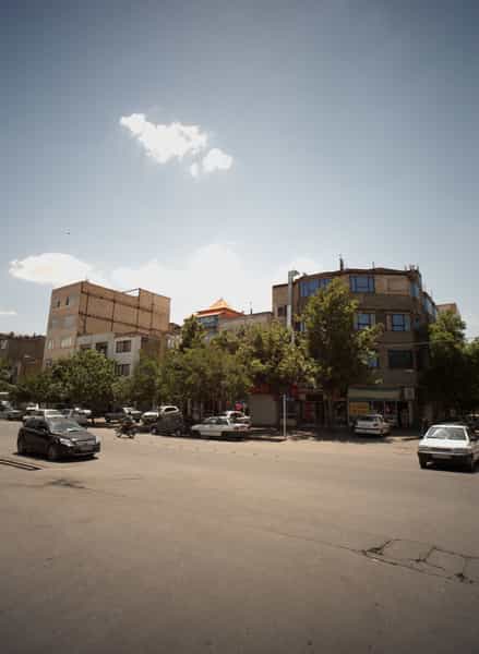 عکس سوپر مارکت امید در ایثارگران مشهد