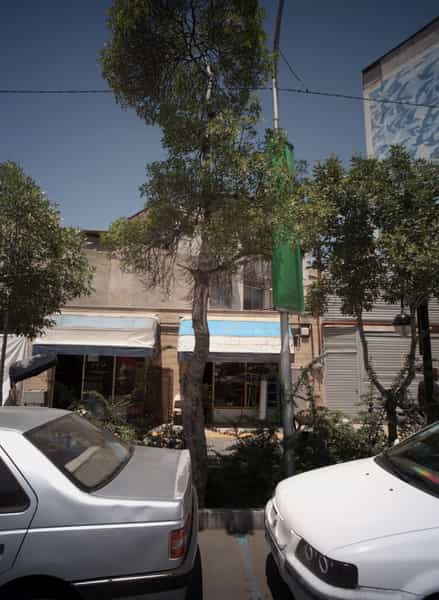 عکس سوپرمارکت در راه آهن مشهد