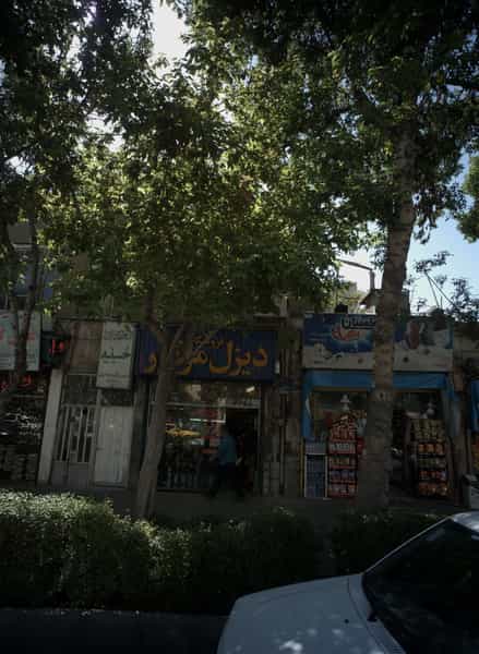 عکس سوپر زائر در بالا خیابان مشهد
