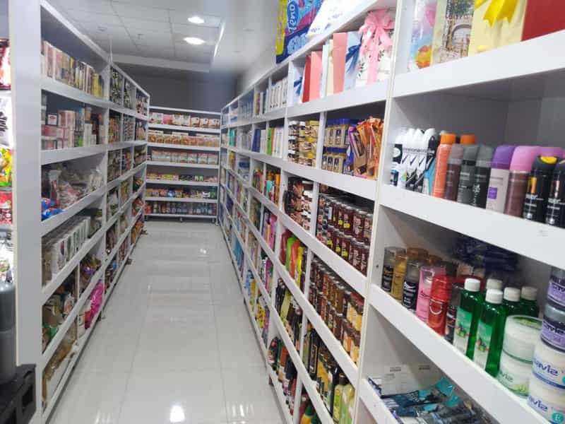 عکس هایپرمارکت امید در جاهد شهر مشهد