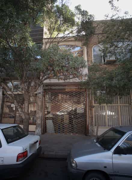 عکس سوپرمارکت در بهارستان مشهد