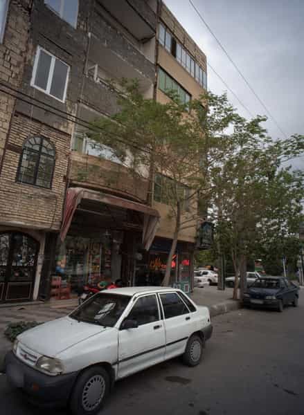 عکس سوپر مارکت پالادیوم در عبدالمطلب مشهد