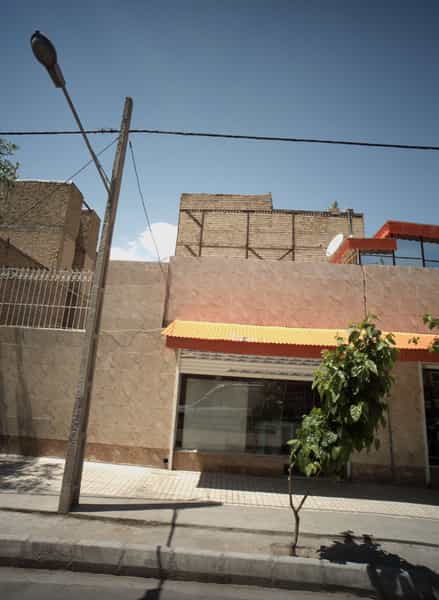 عکس سوپر مارکت در ایثارگران مشهد