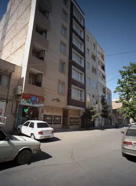 عکس فروشگاه مواد غذایی گلها کوی امیرالمومنین مشهد