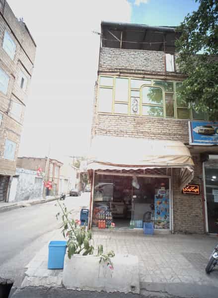 عکس سوپرمارکت در پنجتن مشهد