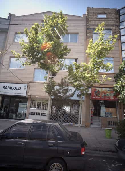 عکس سوپر مارکت آذربایجان شهرک غرب مشهد