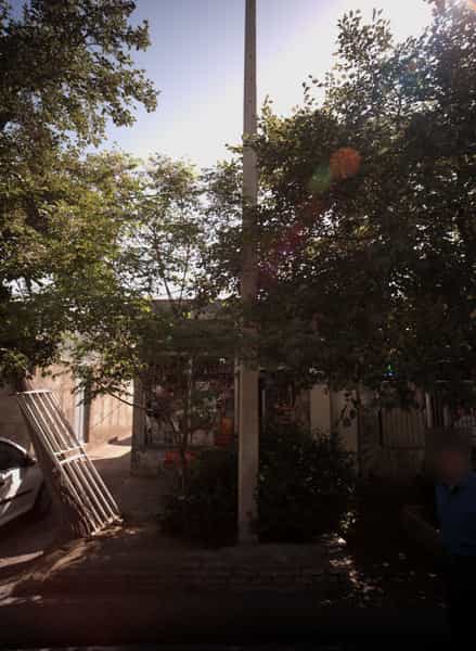 عکس موادغذایی افشار در کوه سنگی مشهد