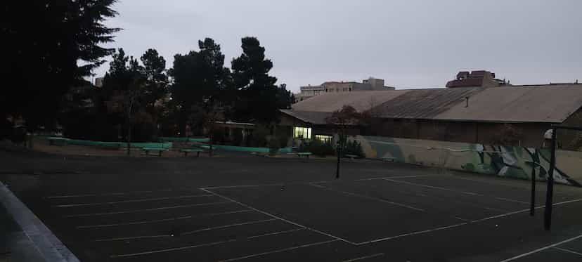 عکس هنرستان فجر در اوقاف تهران